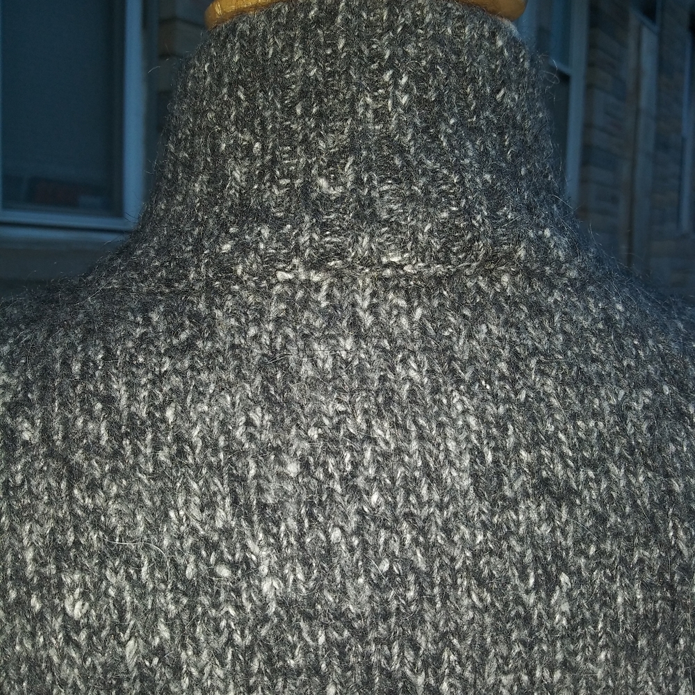 Eileen Fisher Wool & Alpaca Italian Yarn Knit Sweater in Grey Size Medium Petite - Picture 7 of 12